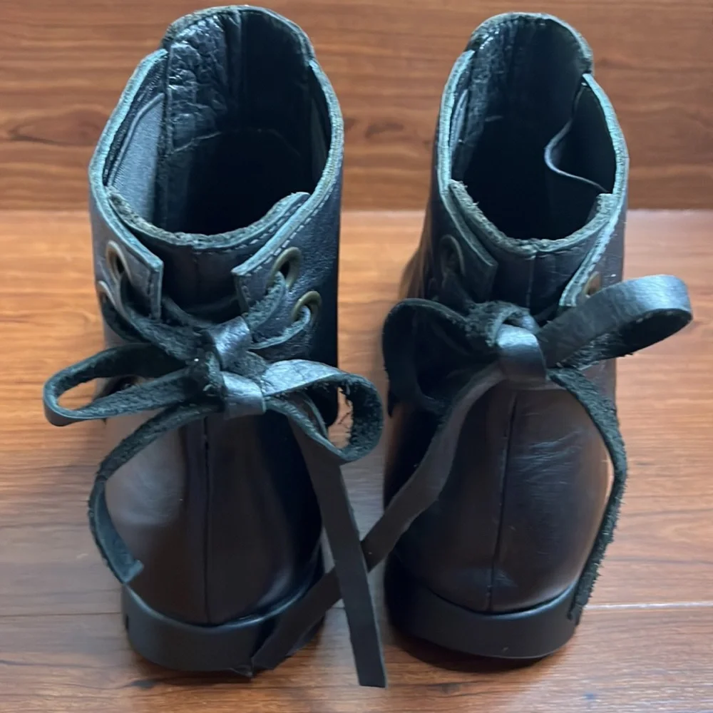 Ethem Black Ankle Boots - Picture 3 of 5